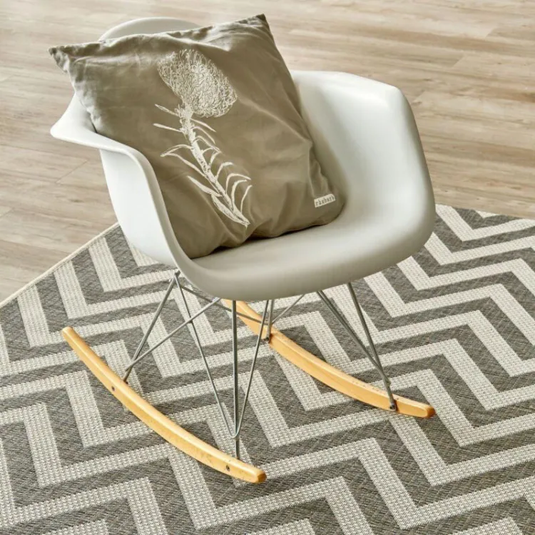 HERRINGBONE GREY RUG