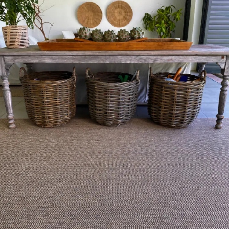 Picture of Arrow Pecan Medium Outdoor Runner